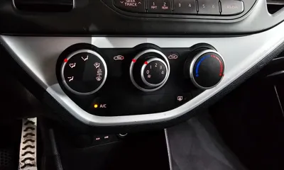 Kia Morning 2016, 81216 км, за 3354.38 USD - фото 15