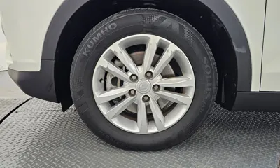 KG_Mobility_Ssangyong TIBOLI 2018, 44396 км, за 7816.6 USD