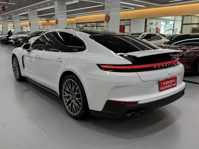Porsche Panamera 2024, 15000 км, за 121999.62 USD