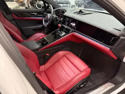 Porsche Panamera 2024, 15000 км, за 121999.62 USD - фото 11
