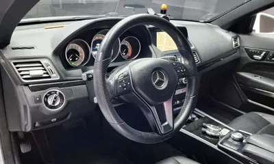 Mercedes-Benz E-Class 2015, 159452 км, за 6081.44 USD - фото 13