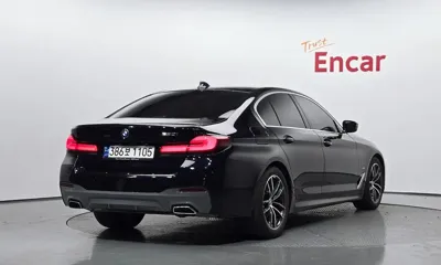 BMW 5-Series 2023, 57537 км, за 25068.93 USD
