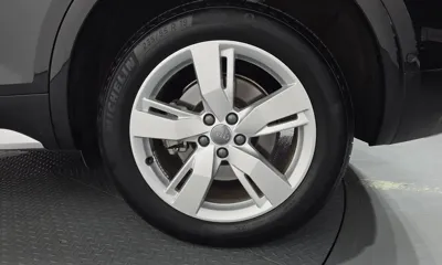 Audi Q5 2020, 48612 км, за 23565.71 USD - фото 21