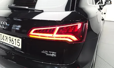 Audi Q5 2020, 48612 км, за 23565.71 USD - фото 23