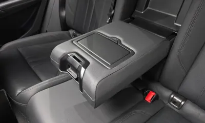 Audi Q5 2020, 48612 км, за 23565.71 USD - фото 32