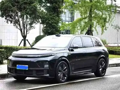 Li Auto Li L7 · 2025 год