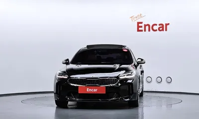 Kia Stinger 2018, 98155 км, за 12669.03 USD