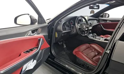 Kia Stinger 2018, 98155 км, за 12669.03 USD - фото 10