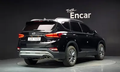 Hyundai Santafe 2019, 104862 км, за 10726.12 USD