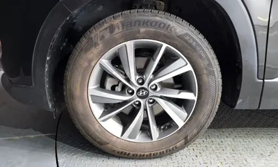 Hyundai Santafe 2019, 104862 км, за 10726.12 USD