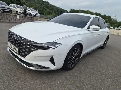 Hyundai Grandeur 2020, 92861 км, за 14966.52 USD