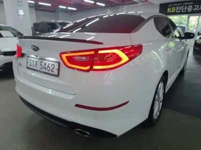 Kia K5 2014, 213015 км, за 2801.3 USD