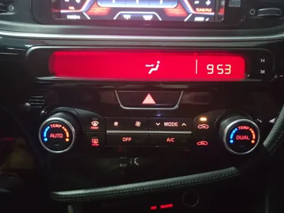 Kia K5 2014, 213015 км, за 2801.3 USD - фото 17
