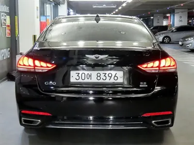 Genesis G80 2017, 149161 км, за 8905.93 USD