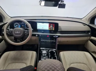 Kia Canival 2023, 76362 км, за 19364.58 USD - фото 7