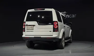 Land Rover Discovery 2016, 102605 км, за 13728.32 USD
