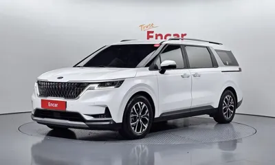 Kia Canival · 2021 год
