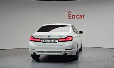 BMW 5-Series 2018, 18989 км, за 20822.33 USD