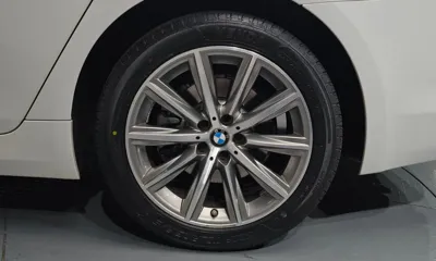 BMW 5-Series 2018, 18989 км, за 20822.33 USD - фото 21