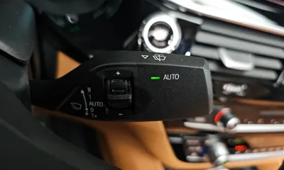BMW 5-Series 2018, 18989 км, за 20822.33 USD - фото 28
