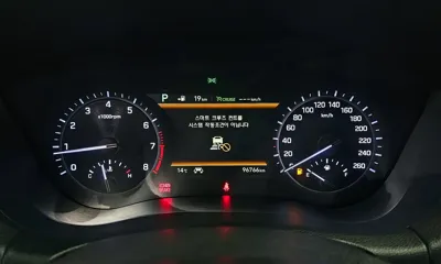 Genesis G80 2019, 96766 км, за 13925.38 USD - фото 8