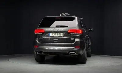 Jeep Cherokee 2021, 51135 км, за 17517.2 USD