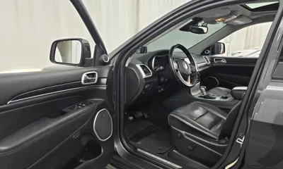 Jeep Cherokee 2021, 51135 км, за 17517.2 USD - фото 10