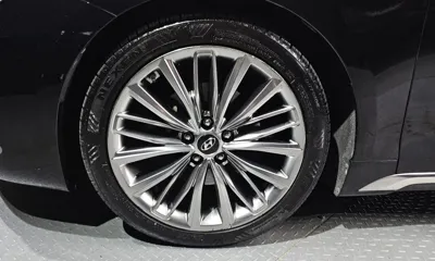 Hyundai Grandeur 2019, 173376 км, за 7683.79 USD
