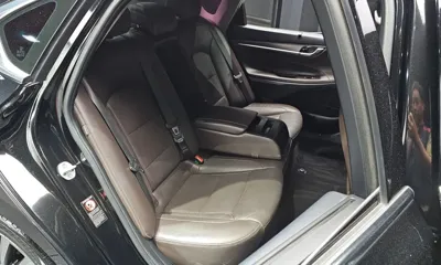 Hyundai Grandeur 2019, 173376 км, за 7683.79 USD - фото 17