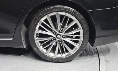 Hyundai Grandeur 2019, 173376 км, за 7683.79 USD - фото 21