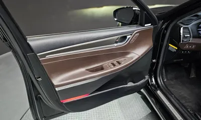 Hyundai Grandeur 2019, 173376 км, за 7683.79 USD - фото 24