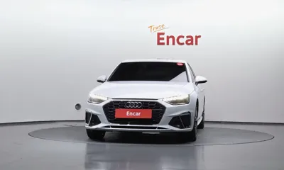 Audi A4 2023, 13324 км, за 20981.33 USD