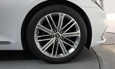 Genesis G80 2018, 80746 км, за 12487.61 USD