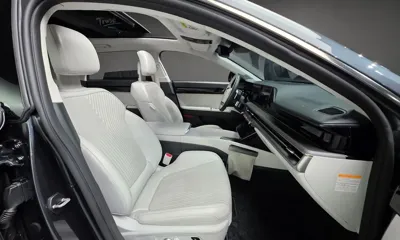 Hyundai Grandeur 2023, 85151 км, за 22990.01 USD - фото 10
