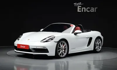 Porsche 718 · 2021 год