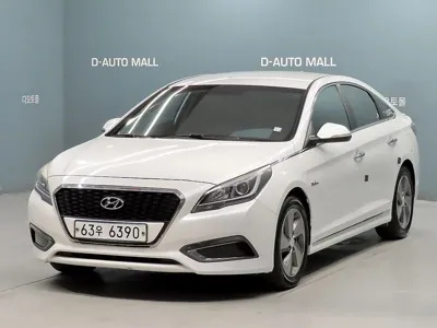 Hyundai Sonata · 2015 год