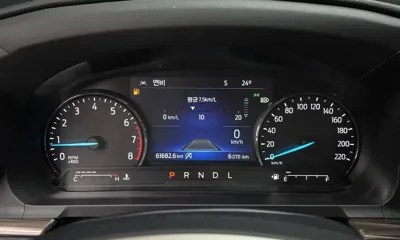 Ford Explorer 2021, 61682 км, за 17592.23 USD - фото 8