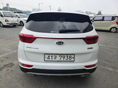 Kia Sportage 2018, 92307 км, за 8995.03 USD