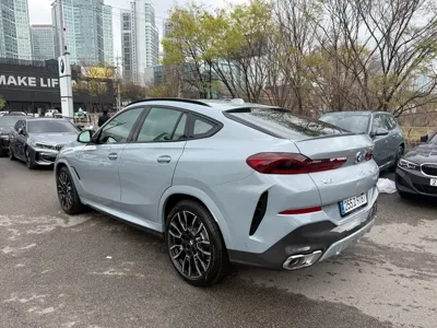 BMW X6 2026, 1240 км, за 47470.19 USD