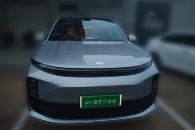 Li Auto L6