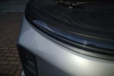 Li Auto L6