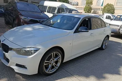 BMW 3 Series · 2019 год
