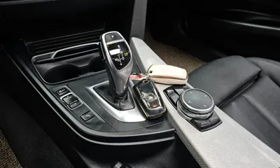 BMW 3-Series 2016, 192239 км, за 7393.46 USD - фото 9