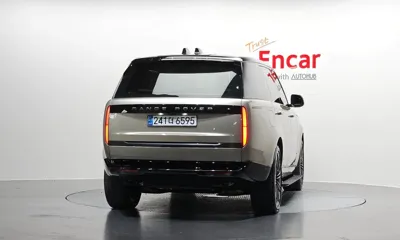 Land Rover Range Rover 2024, 9880 км, за 139214.28 USD