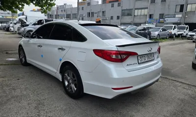Hyundai Sonata 2017, 205119 км, за 4551.67 USD