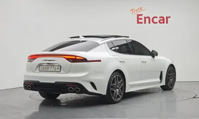 Kia Stinger 2021, 70240 км, за 16865.27 USD