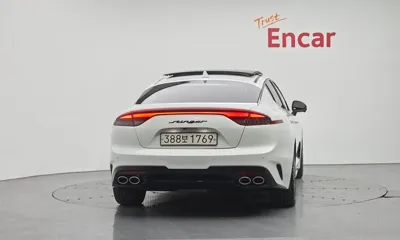 Kia Stinger 2021, 70240 км, за 16865.27 USD