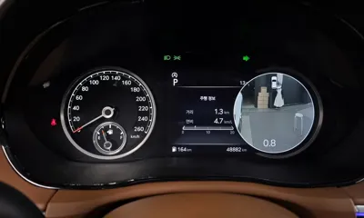 Genesis GV70 2022, 48882 км, за 24391.87 USD - фото 8