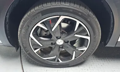 Citroen-DS DS3 2020, 95379 км, за 11124.13 USD