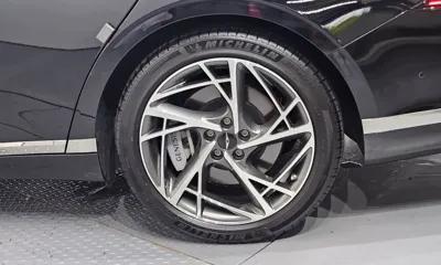 Genesis G90 2022, 35957 км, за 43681.01 USD